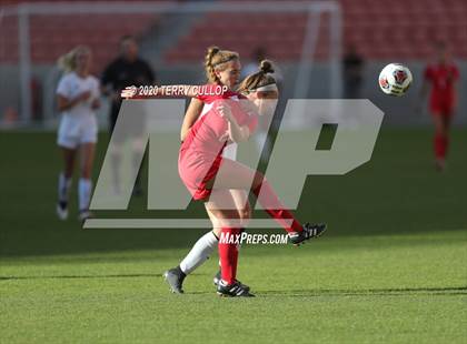 Thumbnail 2 in Fremont vs. American Fork (UHSAA 6A Semifinal) photogallery.