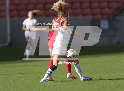 Thumbnail 3 in Fremont vs. American Fork (UHSAA 6A Semifinal) photogallery.