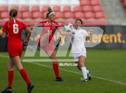 Thumbnail 2 in Fremont vs. American Fork (UHSAA 6A Semifinal) photogallery.