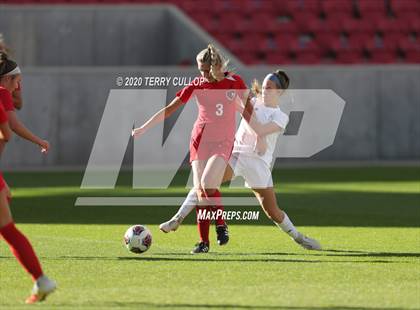 Thumbnail 3 in Fremont vs. American Fork (UHSAA 6A Semifinal) photogallery.