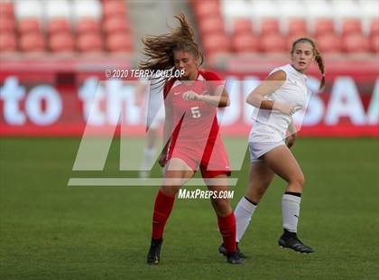 Thumbnail 3 in Fremont vs. American Fork (UHSAA 6A Semifinal) photogallery.