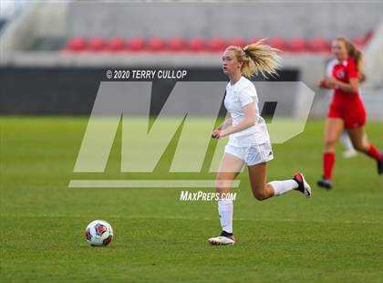 Thumbnail 3 in Fremont vs. American Fork (UHSAA 6A Semifinal) photogallery.