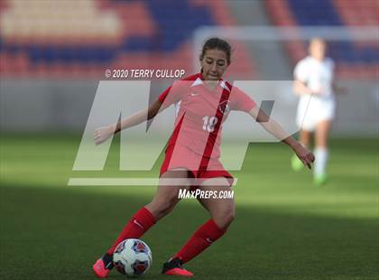 Thumbnail 1 in Fremont vs. American Fork (UHSAA 6A Semifinal) photogallery.