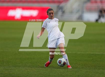 Thumbnail 2 in Fremont vs. American Fork (UHSAA 6A Semifinal) photogallery.