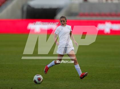 Thumbnail 1 in Fremont vs. American Fork (UHSAA 6A Semifinal) photogallery.
