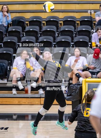 Thumbnail 3 in Highland vs Quitman (Salem Volleyball Tournament) photogallery.