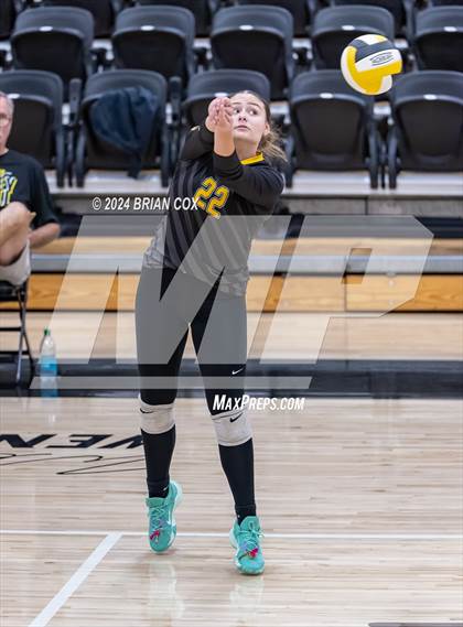 Thumbnail 1 in Highland vs Quitman (Salem Volleyball Tournament) photogallery.