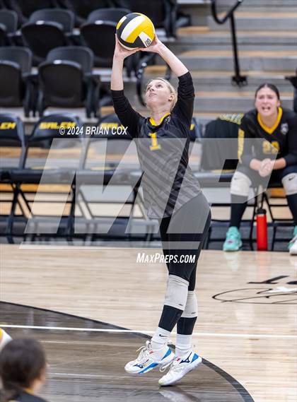 Thumbnail 2 in Highland vs Quitman (Salem Volleyball Tournament) photogallery.