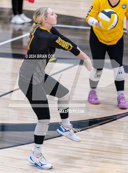 Thumbnail 2 in Highland vs Quitman (Salem Volleyball Tournament) photogallery.