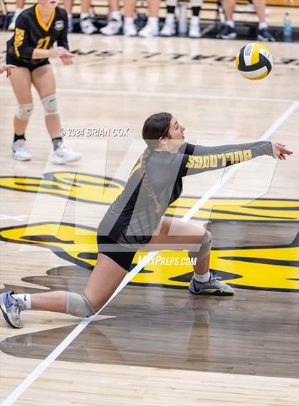 Thumbnail 2 in Highland vs Quitman (Salem Volleyball Tournament) photogallery.