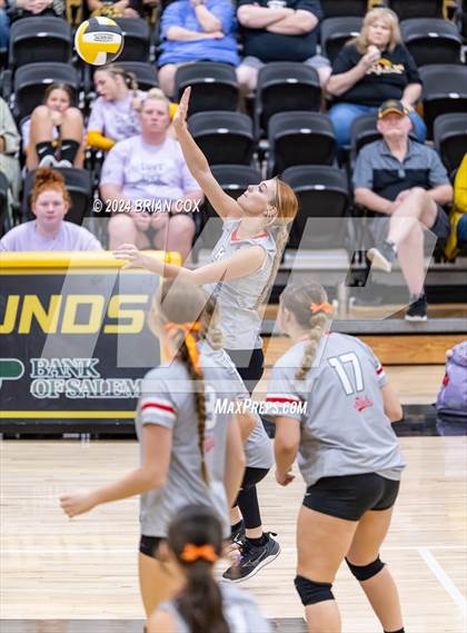 Thumbnail 3 in Highland vs Quitman (Salem Volleyball Tournament) photogallery.