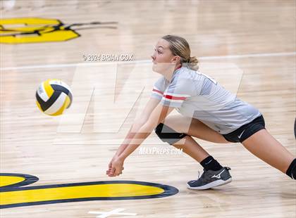 Thumbnail 1 in Highland vs Quitman (Salem Volleyball Tournament) photogallery.