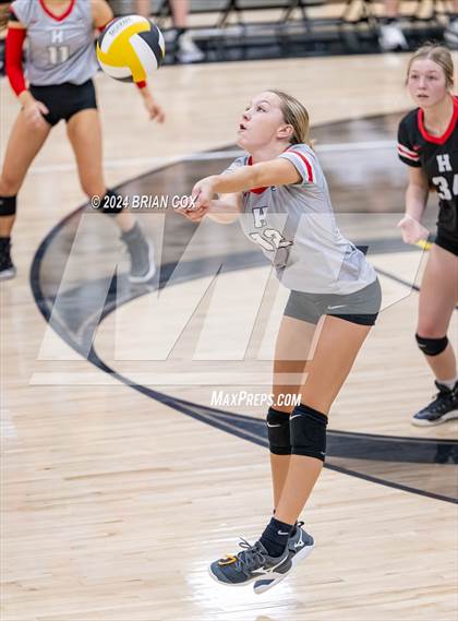 Thumbnail 1 in Highland vs Quitman (Salem Volleyball Tournament) photogallery.