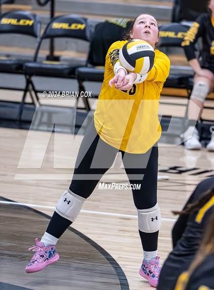 Thumbnail 3 in Highland vs Quitman (Salem Volleyball Tournament) photogallery.