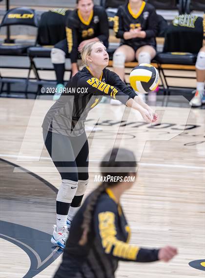 Thumbnail 3 in Highland vs Quitman (Salem Volleyball Tournament) photogallery.