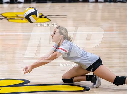 Thumbnail 2 in Highland vs Quitman (Salem Volleyball Tournament) photogallery.