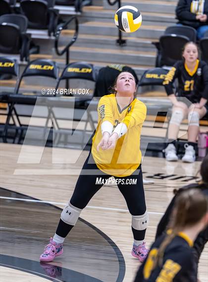 Thumbnail 1 in Highland vs Quitman (Salem Volleyball Tournament) photogallery.