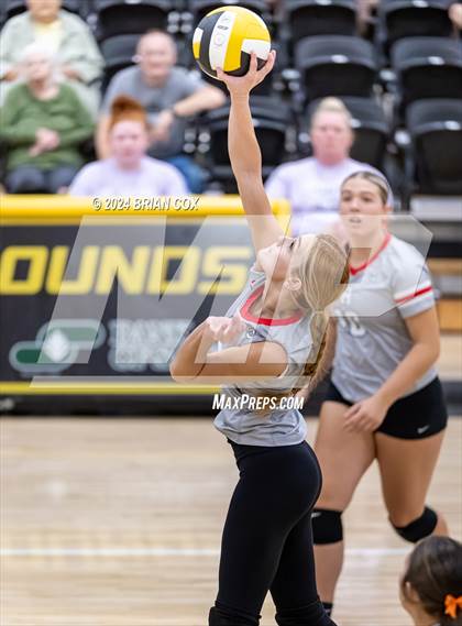Thumbnail 2 in Highland vs Quitman (Salem Volleyball Tournament) photogallery.