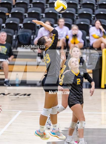 Thumbnail 2 in Highland vs Quitman (Salem Volleyball Tournament) photogallery.