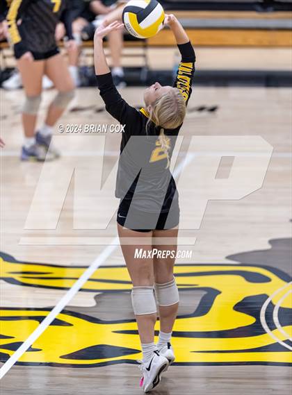 Thumbnail 1 in Highland vs Quitman (Salem Volleyball Tournament) photogallery.