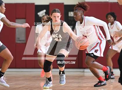 Thumbnail 1 in Mt. Carmel vs West Jefferson (Allstate Sugar Bowl National Prep Classic) photogallery.