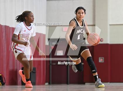 Thumbnail 2 in Mt. Carmel vs West Jefferson (Allstate Sugar Bowl National Prep Classic) photogallery.