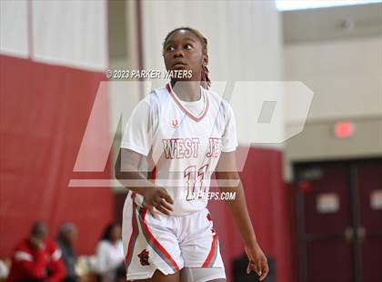 Thumbnail 2 in Mt. Carmel vs West Jefferson (Allstate Sugar Bowl National Prep Classic) photogallery.