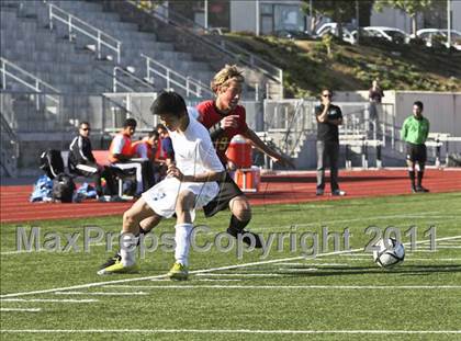 Thumbnail 1 in Pacific Ridge vs. Santa Fe Christian (CIF SDS D5 Final) photogallery.