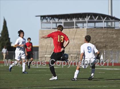 Thumbnail 2 in Pacific Ridge vs. Santa Fe Christian (CIF SDS D5 Final) photogallery.