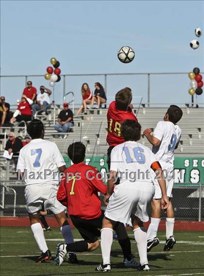 Thumbnail 2 in Pacific Ridge vs. Santa Fe Christian (CIF SDS D5 Final) photogallery.