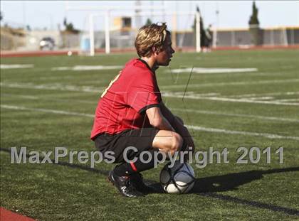 Thumbnail 3 in Pacific Ridge vs. Santa Fe Christian (CIF SDS D5 Final) photogallery.