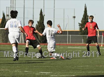 Thumbnail 3 in Pacific Ridge vs. Santa Fe Christian (CIF SDS D5 Final) photogallery.