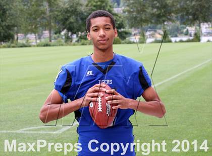 Thumbnail 3 in Stadium (USA Football/MaxPreps Media Day Event) photogallery.