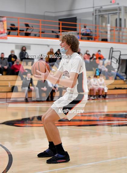 Thumbnail 1 in ROWVA/Williamsfield @ Illini Bluffs photogallery.