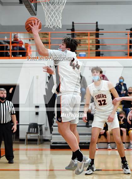 Thumbnail 3 in ROWVA/Williamsfield @ Illini Bluffs photogallery.
