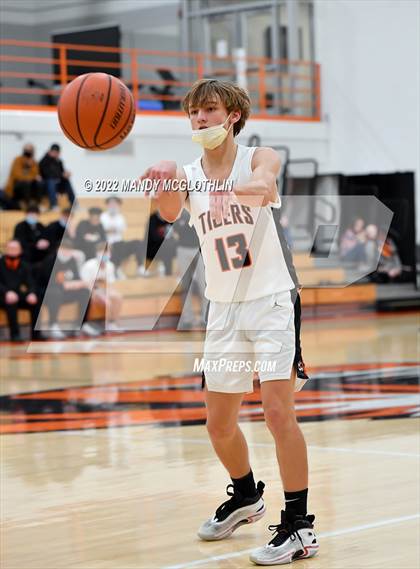 Thumbnail 3 in ROWVA/Williamsfield @ Illini Bluffs photogallery.