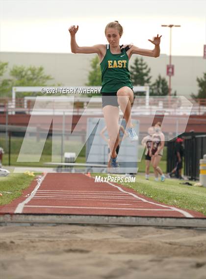 Thumbnail 1 in West Seneca East @ Cheektowaga Central photogallery.