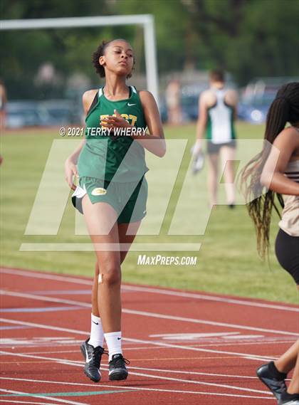 Thumbnail 1 in West Seneca East @ Cheektowaga Central photogallery.