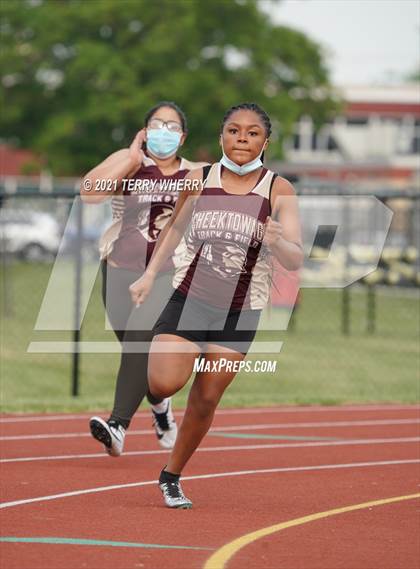 Thumbnail 1 in West Seneca East @ Cheektowaga Central photogallery.