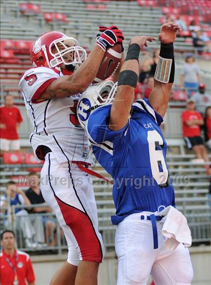 Thumbnail 1 in Westerville South vs. Davidson (Kirk Herbstreit Varsity Football Series) photogallery.