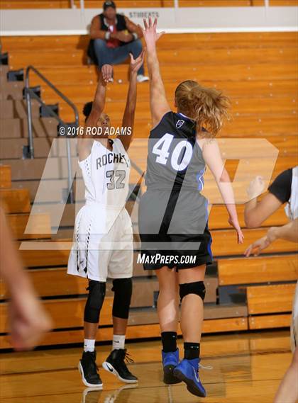 Thumbnail 2 in Marian @ Lincoln Northeast photogallery.