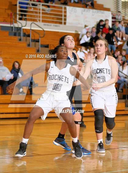 Thumbnail 2 in Marian @ Lincoln Northeast photogallery.