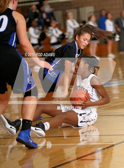Thumbnail 1 in Marian @ Lincoln Northeast photogallery.