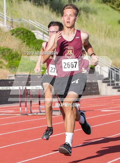 Thumbnail 2 in SacTown Races (Middle and Long Distances) photogallery.