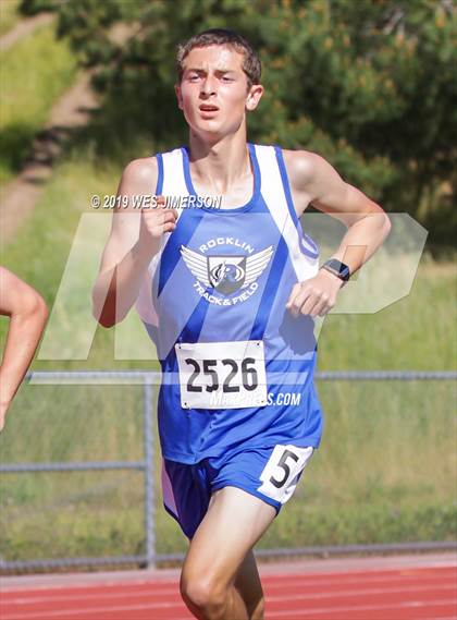 Thumbnail 3 in SacTown Races (Middle and Long Distances) photogallery.