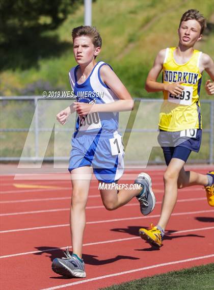 Thumbnail 2 in SacTown Races (Middle and Long Distances) photogallery.