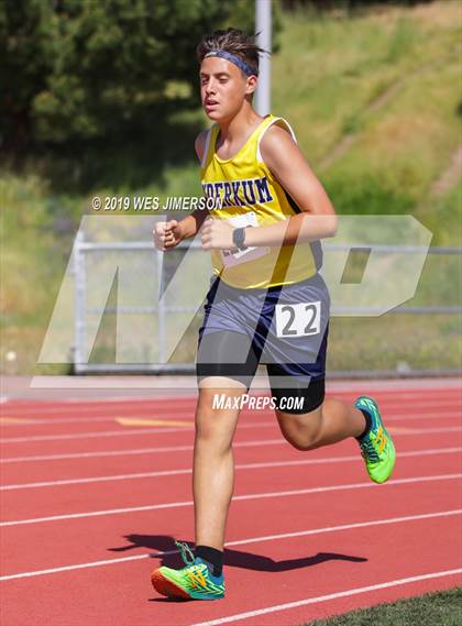 Thumbnail 3 in SacTown Races (Middle and Long Distances) photogallery.