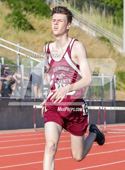 Thumbnail 1 in SacTown Races (Middle and Long Distances) photogallery.
