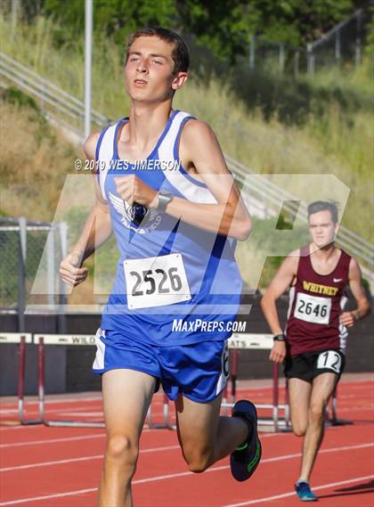 Thumbnail 3 in SacTown Races (Middle and Long Distances) photogallery.