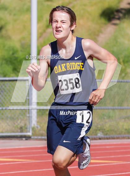 Thumbnail 2 in SacTown Races (Middle and Long Distances) photogallery.